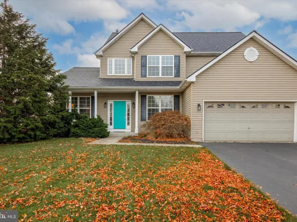 606 Hoffman Blvd, Spring City, PA 19475