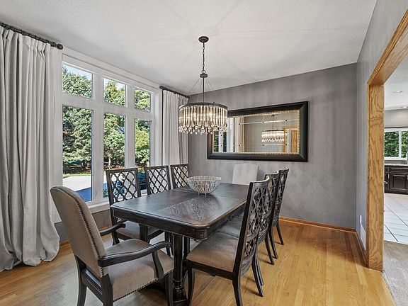 5th image of 16491 Orchid St NW