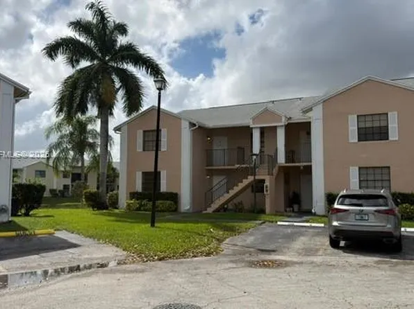 1160 Washington Cir APT B, Homestead, FL 33034