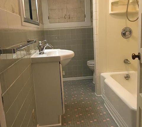Upstairs Bathroom