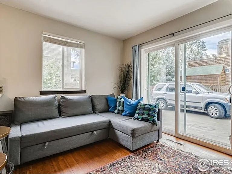 1860 Walnut St #2 — Photo 11