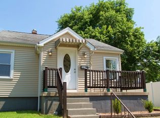 3205 Hillcrest Ter, Evansville, IN 47712