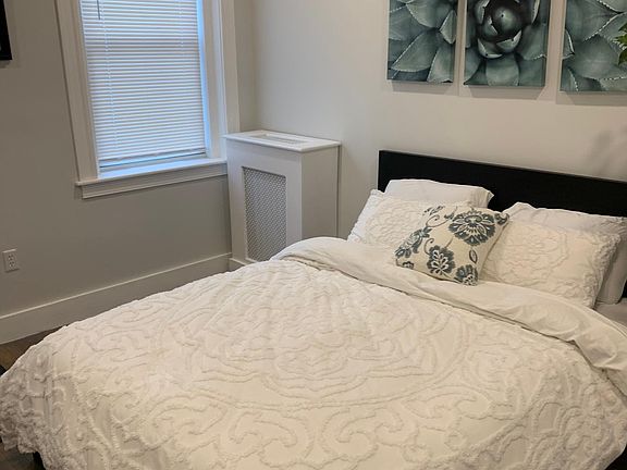 3rd image of 199 Park Dr #25