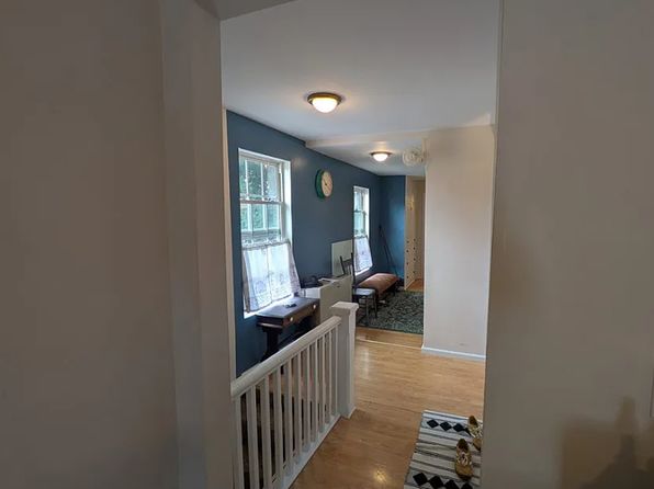 21 1/2 Charlotte Ave #2