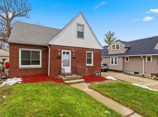 201 N 78th St #201, Milwaukee, WI 53213