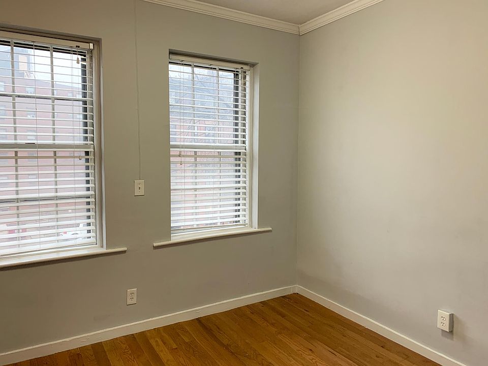 2nd image of 200 Warren Ave #Ab3