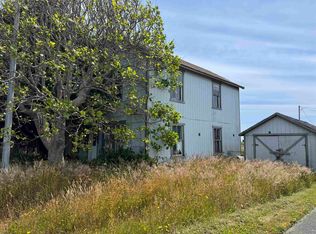 441 3rd St, Crescent City, CA