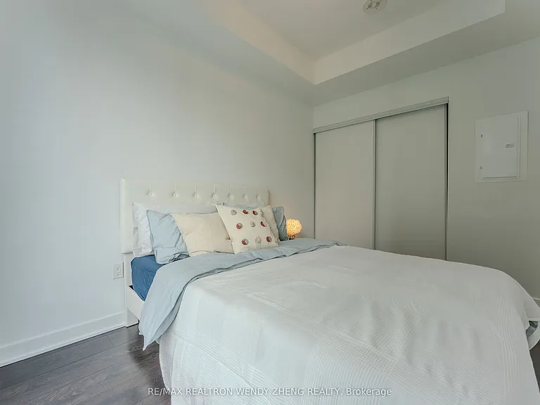 125 Blue Jays Way #4608 — Photo 31