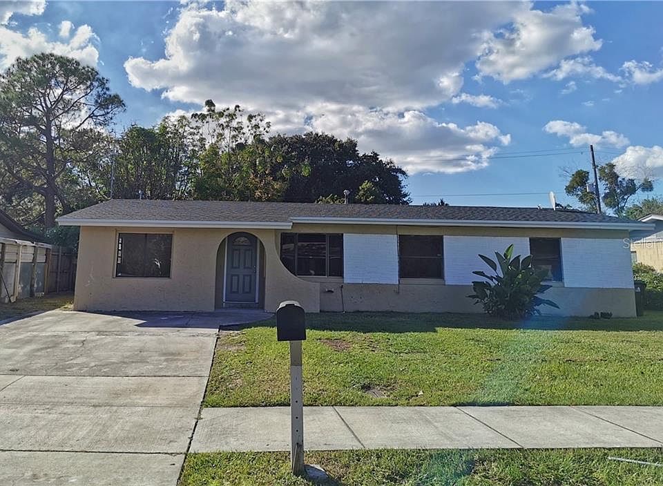 1st image of 5746 Breskin Dr