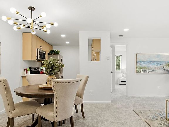 5th image of 12607 SE 41st Pl APT H208