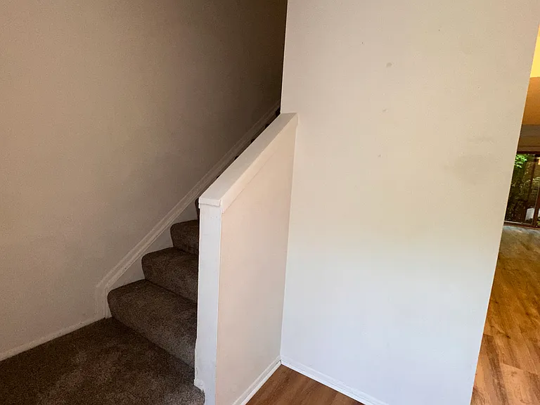 677 Skynob Dr — Photo 5