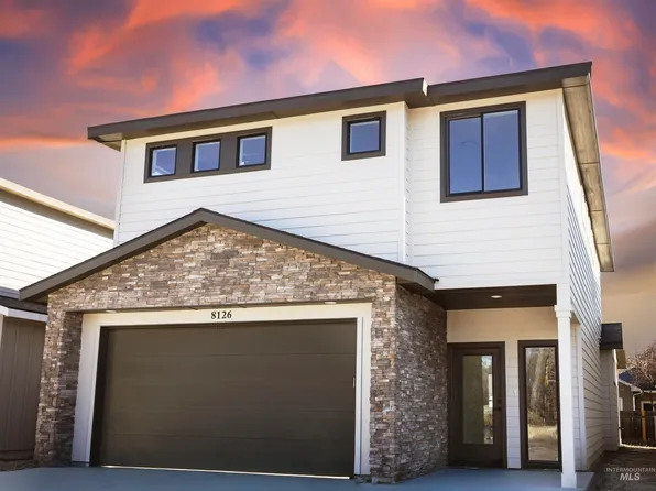8126 N Breezy Ave, Boise, ID 83714