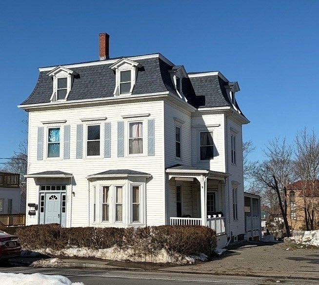 1st image of 127 Court St Unit 3