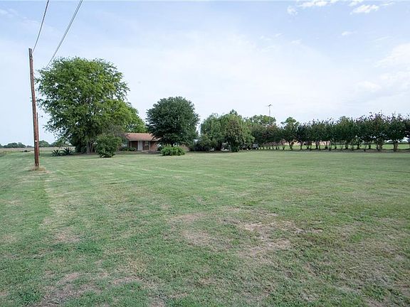3rd image of 550 Vz County Road 1114