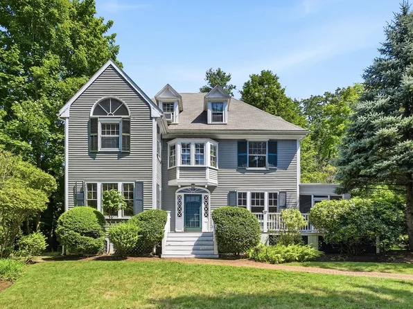 10 Hayes Ave, Lexington, MA 02420