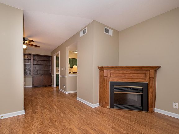 5th image of 1280 Middle Tennessee Blvd APT E3