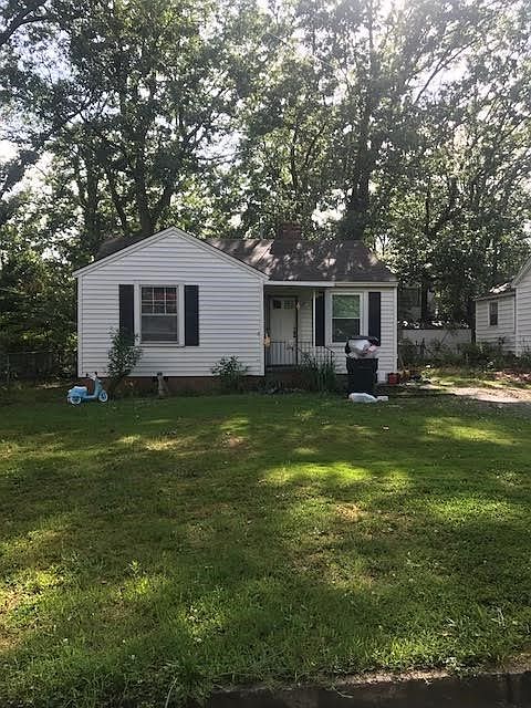 1st image of 2411 Berkley Dr