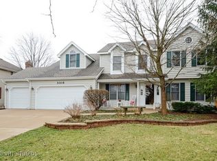 3316 Falkner Dr, Naperville, IL 60564
