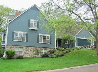 6417 Timber Rdg, Edina, MN 55439