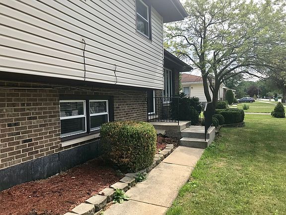 2nd image of 7628 170th St