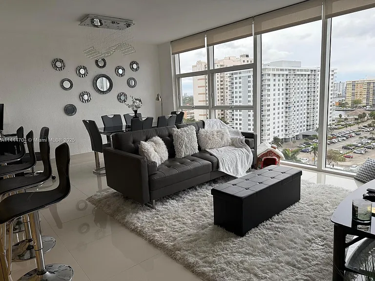 1830 S Ocean Dr #1107 — Photo 22
