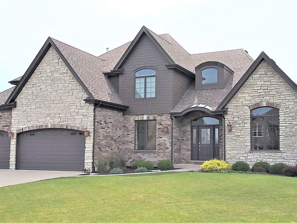 1st image of 21314 S Forest View Dr
