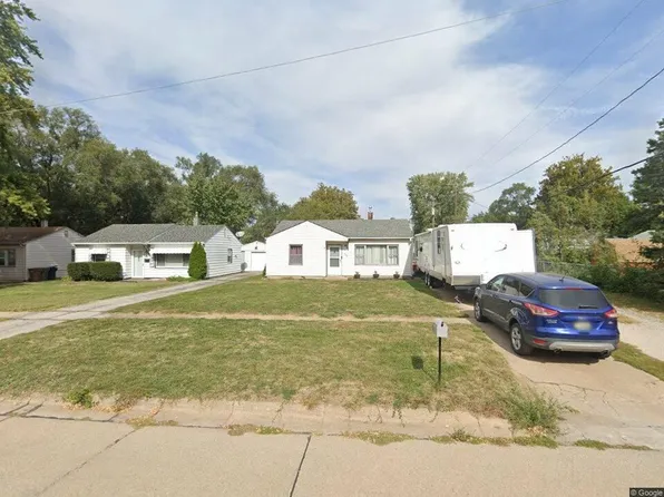 308 W 28th Ave, Bellevue, NE 68005