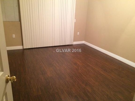 3rd image of 1823 Cutlass Dr #118