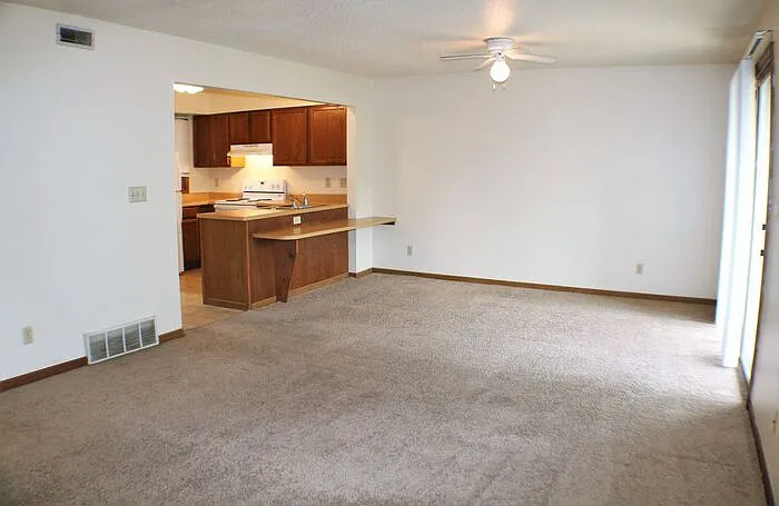 708 Westwinds Dr #2 — Photo 7