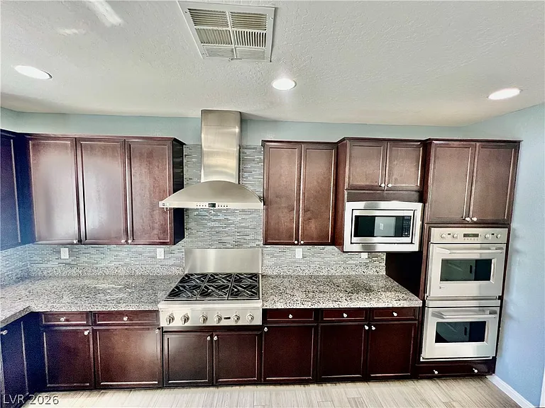 8667 Moon Crater Ave — Photo 7