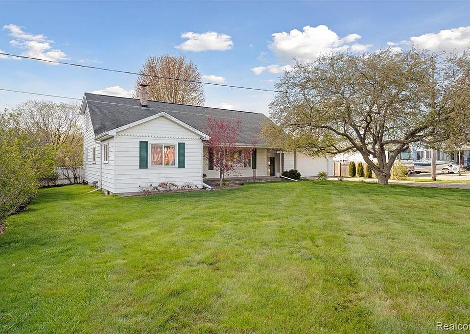 11307 Irish Rd, Otisville, MI 48463 Zillow