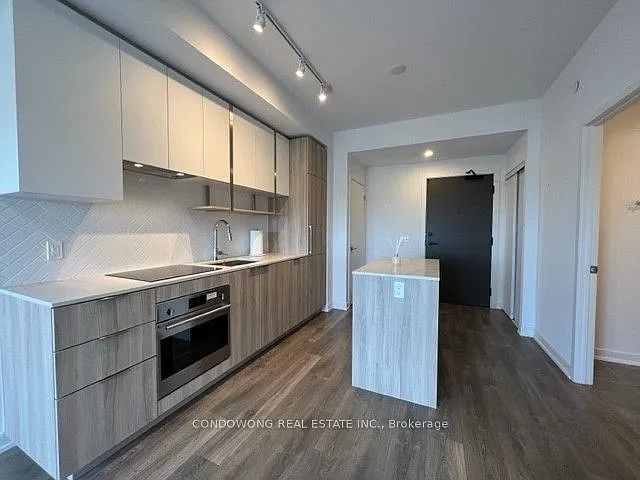 15 Holmes Ave #710 — Photo 2