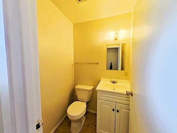 3rd image of 608 NW Main St N #22