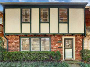2202 Shadowdale Dr, Houston, TX 77043