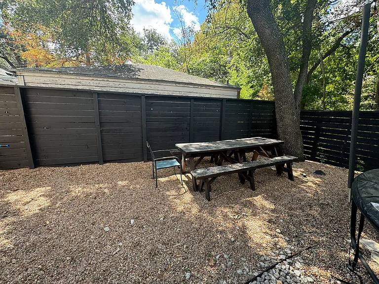 3202 Beanna St — Photo 26