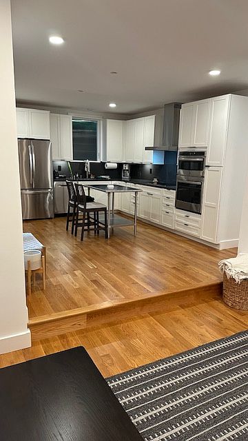 1st image of 1362 Sacramento St