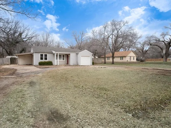 3301 S Clifton Ave, Wichita, KS 67216