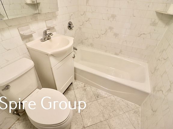 5th image of 136 W 74th St #A