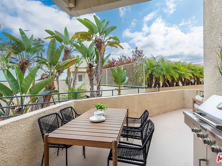 7301 Vista Del Mar Ave #A110 — Photo 11