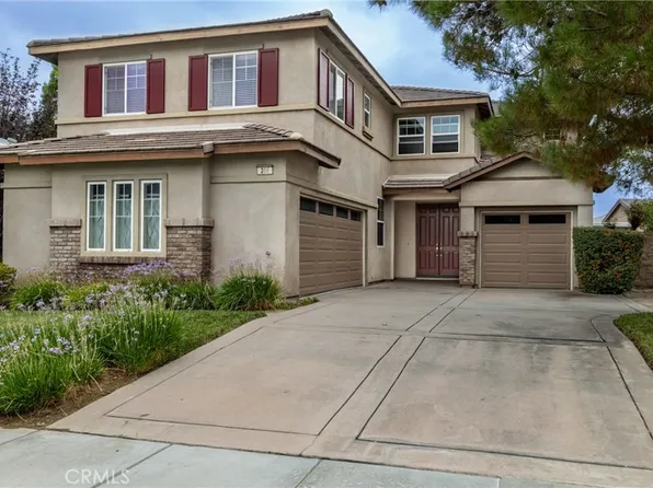 366 Suncup Cir, Hemet, CA 92543