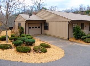 30A Longbow Ln, Franklin, NC 28734