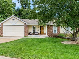 5482 Greenton Way, Saint Louis, MO 63128