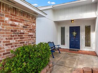 7331 Skybright Ln, Houston, TX 77095