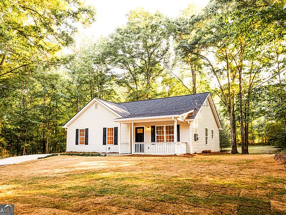 2nd image of 2443 Hodges Farm Rd