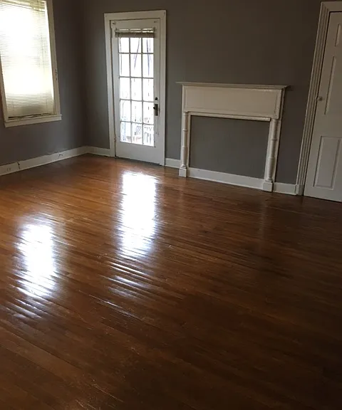135 Market St #2ND FLOOR — Photo 2