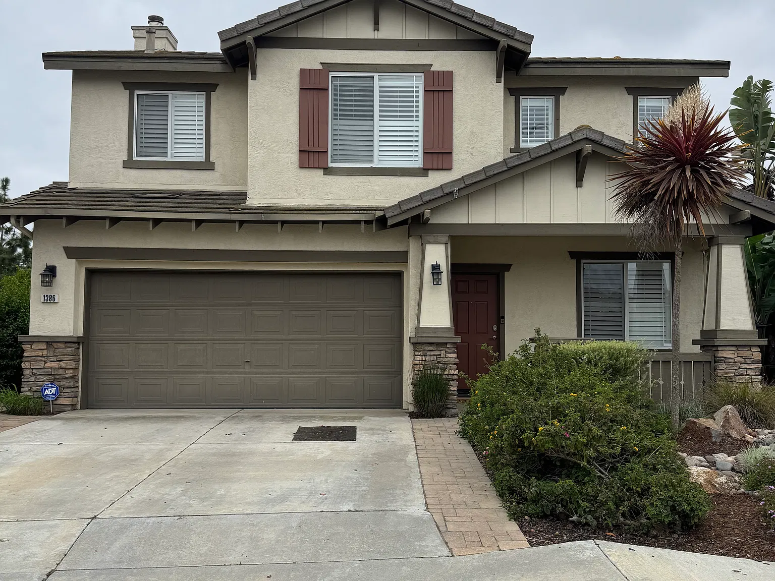 1386 Hidden Springs Pl — Photo 1