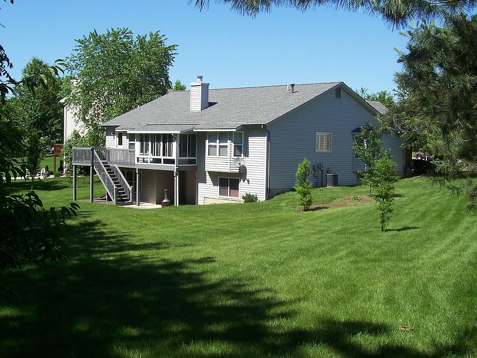 2nd image of 6 Sailmast Ct