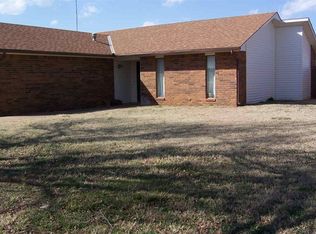 3518 Forestridge Dr, Enid, OK 73701