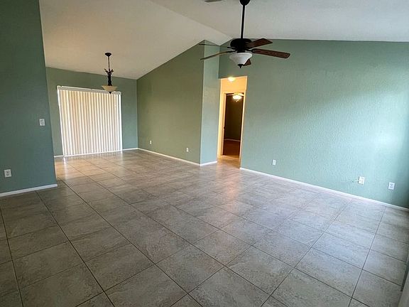 3rd image of 1410 SE 5th Ct
