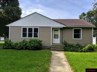 41 Skyline Dr, Skyline, MN 56001